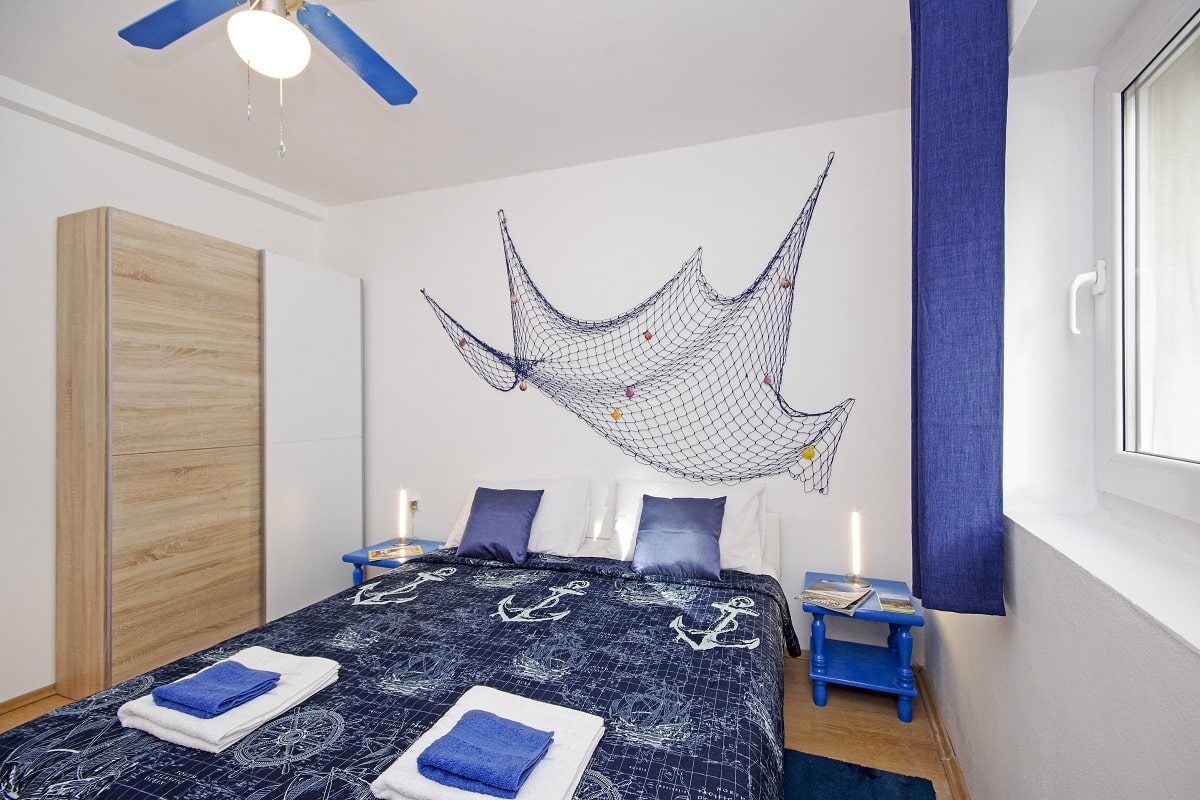 Apartment Žal 1 (2+2), Betina - Murter, Croatia