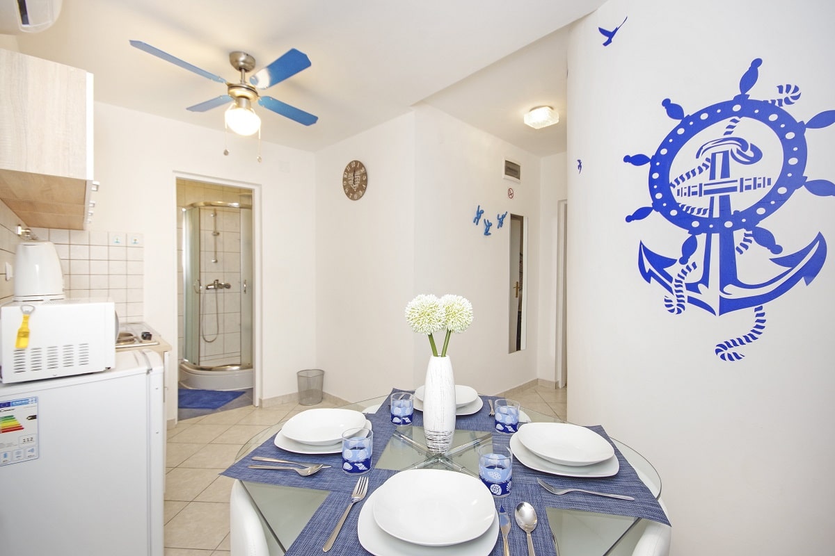 Apartment Žal 1 (2+2), Betina - Murter, Croatia