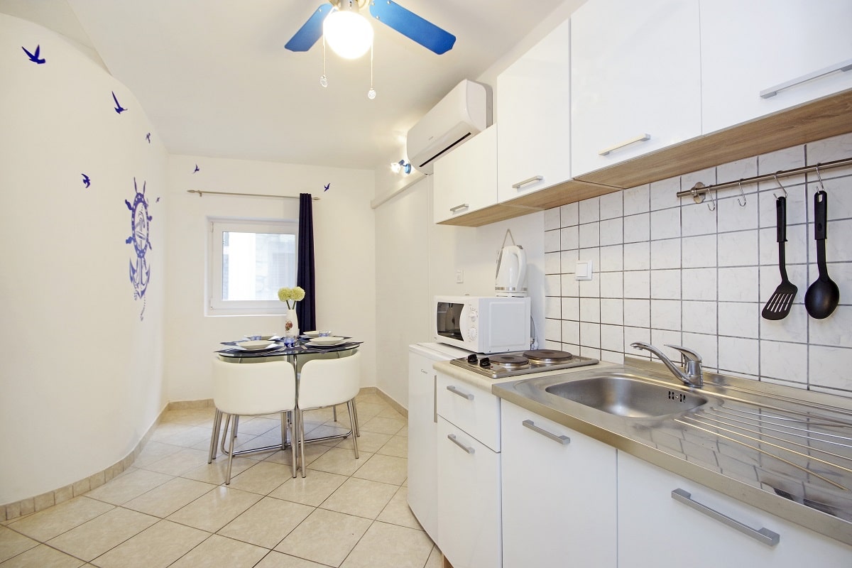 Apartment Žal 1 (2+2), Betina - Murter, Croatia