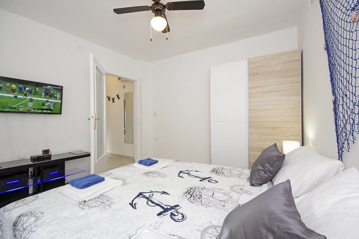 Apartment Žal 2 (2+2), Betina - Murter, Croatia